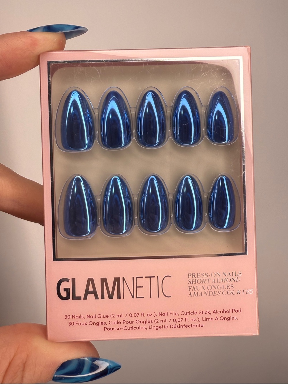 NWT Glamnetic Blue Nails
